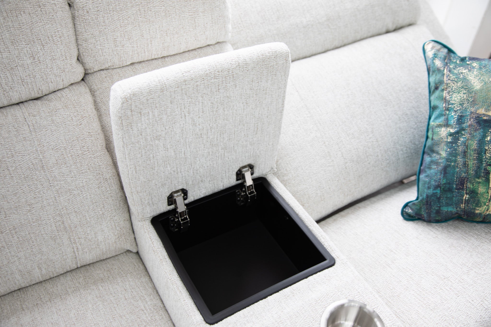 Owen Electric Recliner Sofa